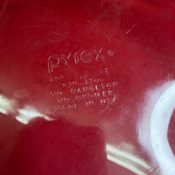 Pyrex Clear Glass Baking Plates - Picture 3 of 5
